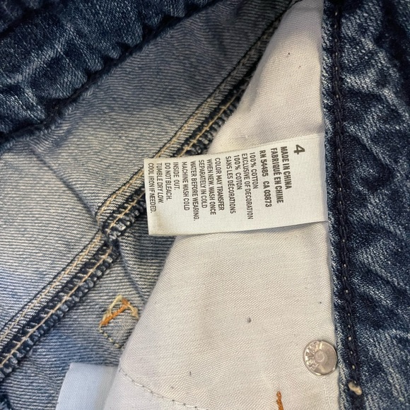 AE low rise shortie size 4 - Picture 2 of 4